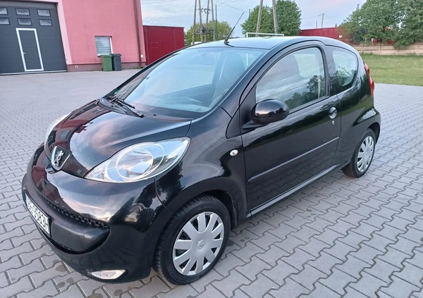 Peugeot 107 cena 9900 przebieg: 165000, rok produkcji 2007 z Kazimierza Wielka małe 232